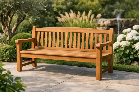 Gartenbank aus Teakholz richtig wählen