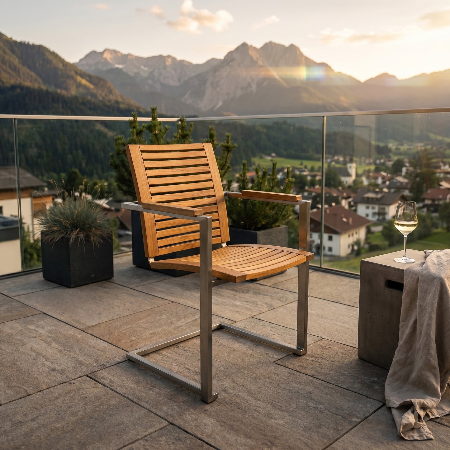 Freischwinger Centauri Edelstahl/Teakholz