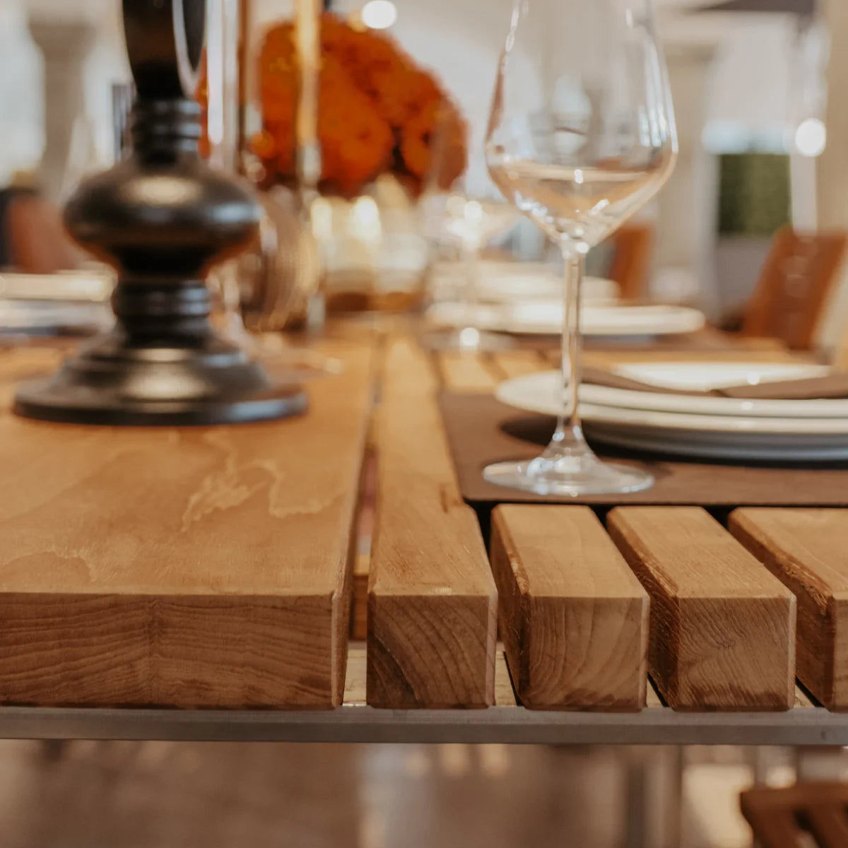 Gartentisch Phönix aus Teakholz mit Edelstahl