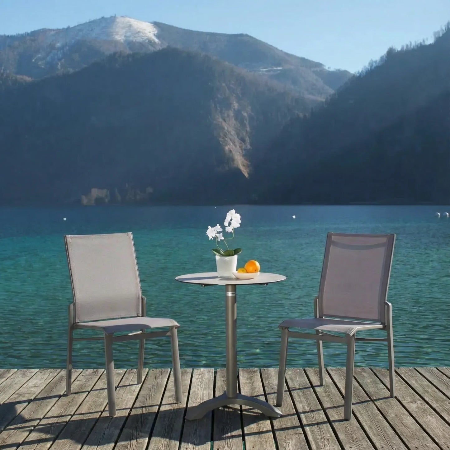 Iris - Stapelstuhl aus Aluminium/Textilene anthrazit ohne Armlehnen