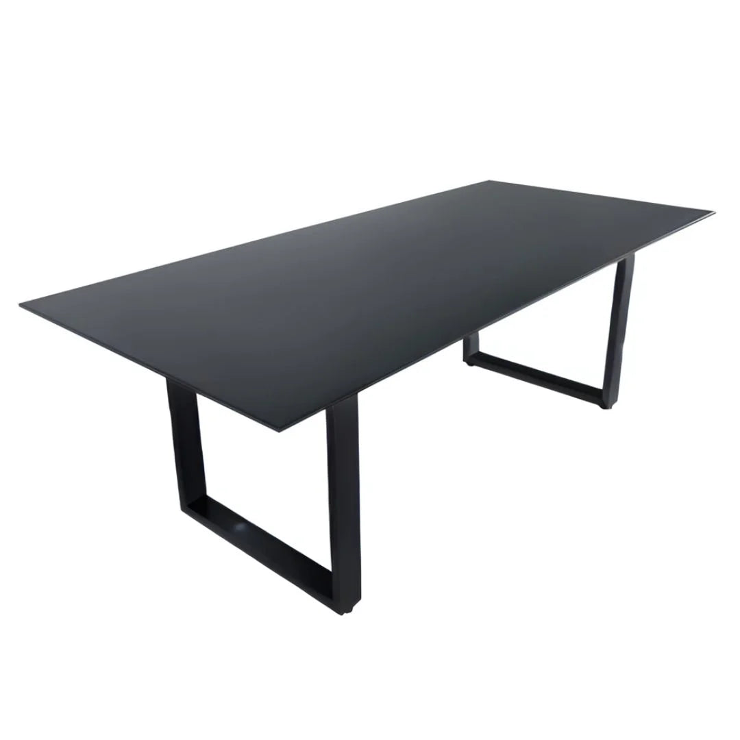 Glaskeramik Gartentisch in verschiedenen Größen und Designs